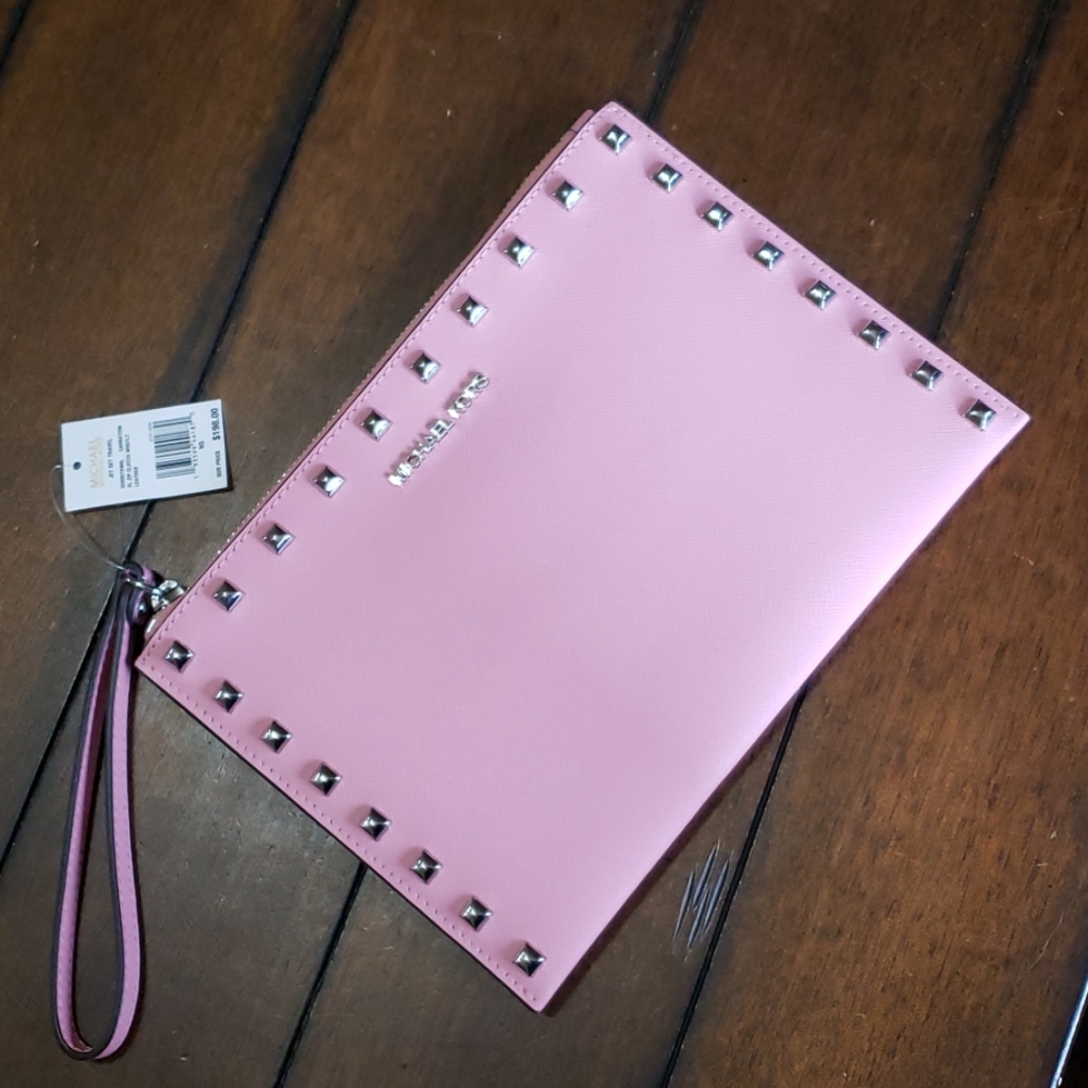 MICHAEL KORS  XL Zip clutch wristlet